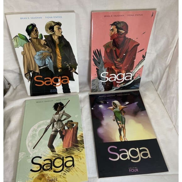 Saga Books 1 - 4 Brian K. Vaughan Fiona Staples Graphic Novel Comic - Picture 1 of 16